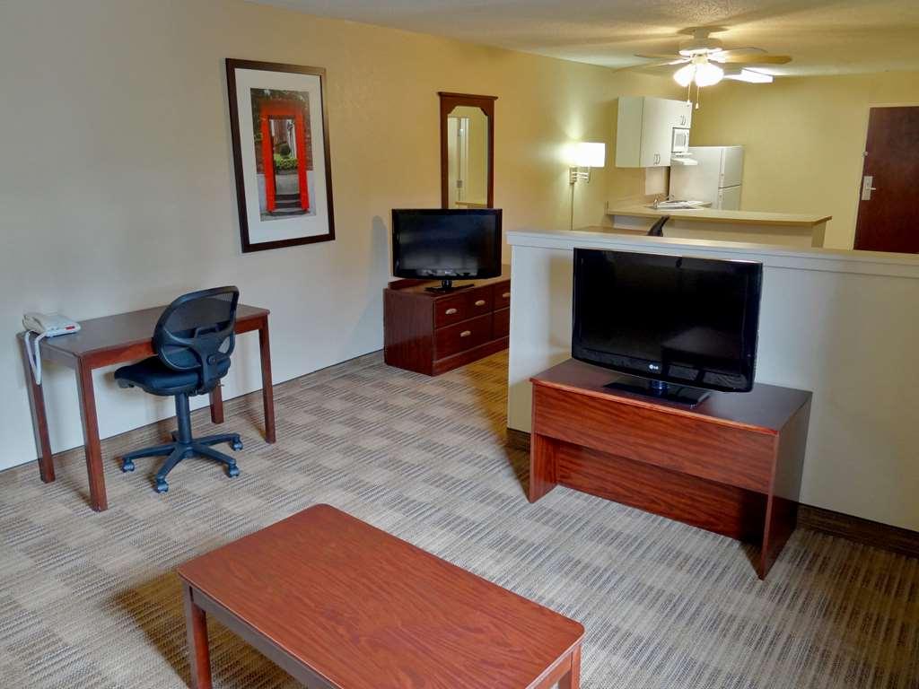 Extended Stay America Suites - Detroit - Southfield - I-696 Farmington Hills Δωμάτιο φωτογραφία